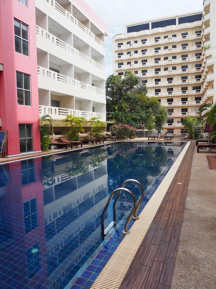 Eastiny Place 3* Pattaya