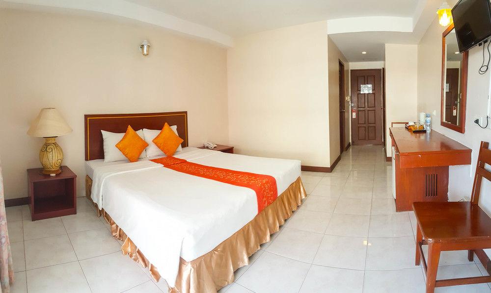 Eastiny Place Hotel