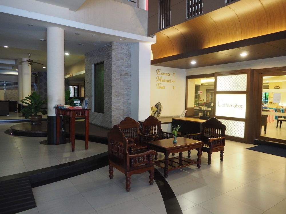 Eastiny Place Hotel 3*