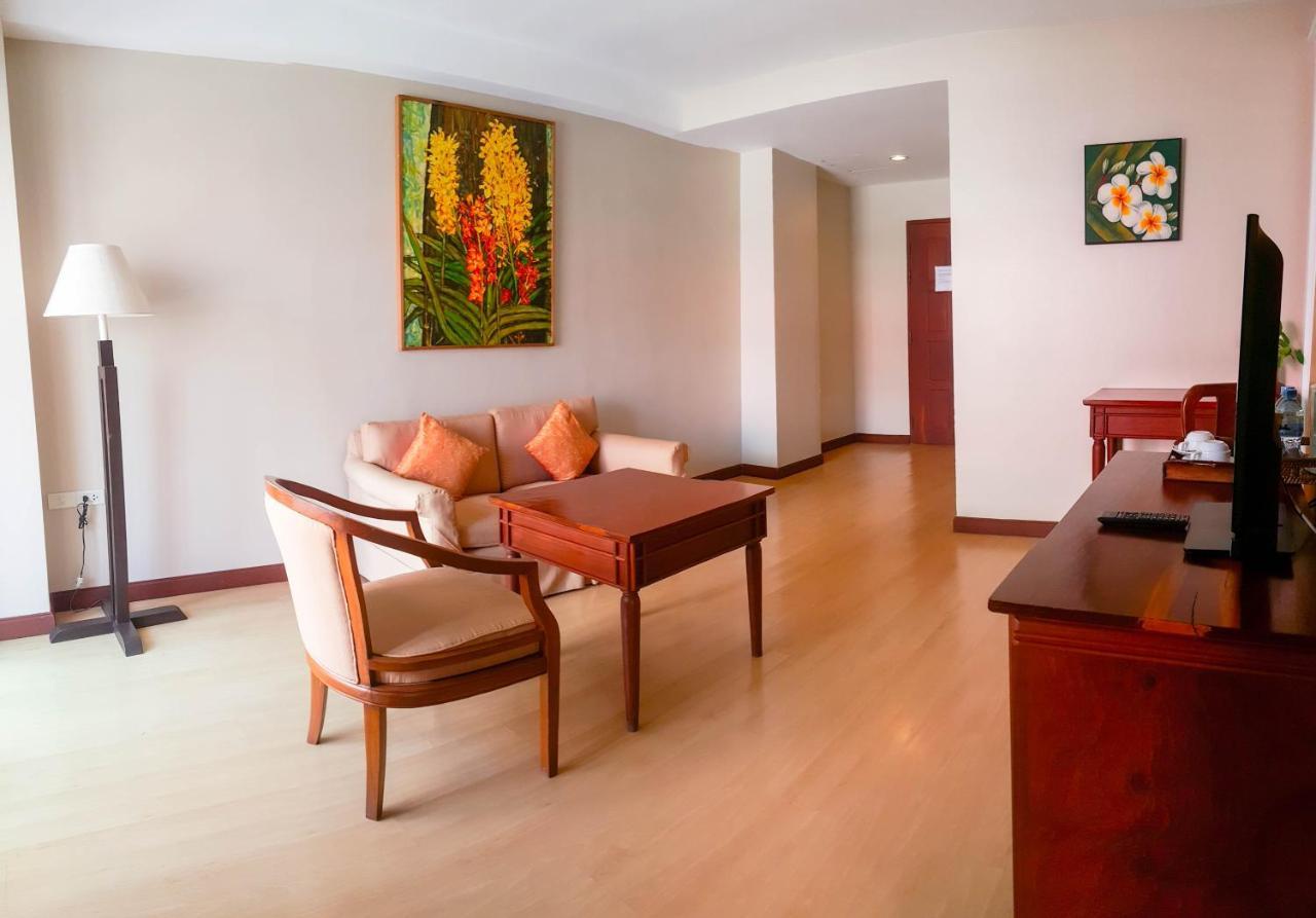 Eastiny Place 3* Pattaya